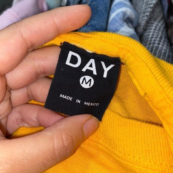 {1} NWT Day The rolling stones Long sleeve tee - Picture 2 of 9